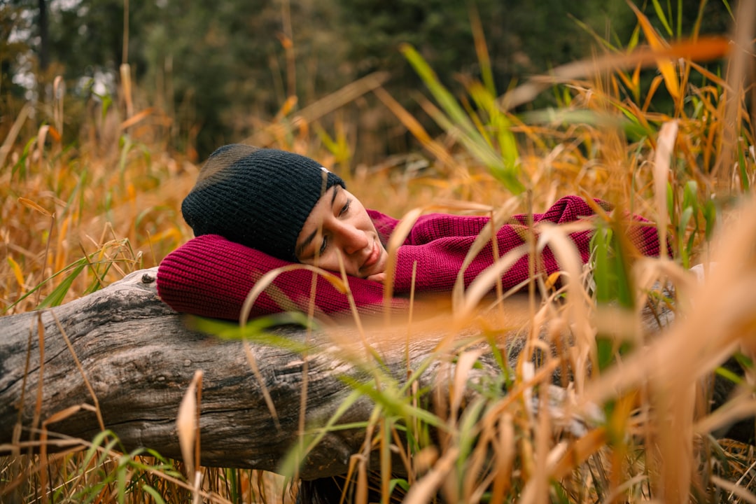 The Best Travel Pillows for Long-Distance Flights Reviewed